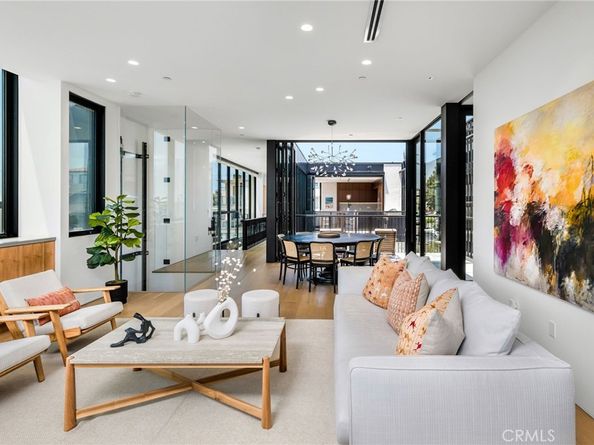 2821 Alma Avenue, Manhattan Beach CA 90266