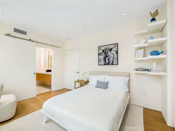 2821 Alma Avenue, Manhattan Beach CA 90266