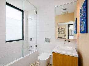 2821 Alma Avenue, Manhattan Beach CA 90266