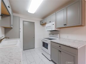 20426 Vermont 76, Torrance CA 90502