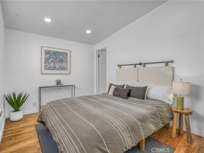 2404 Ocean Park blvd 1, Santa Monica CA 90405