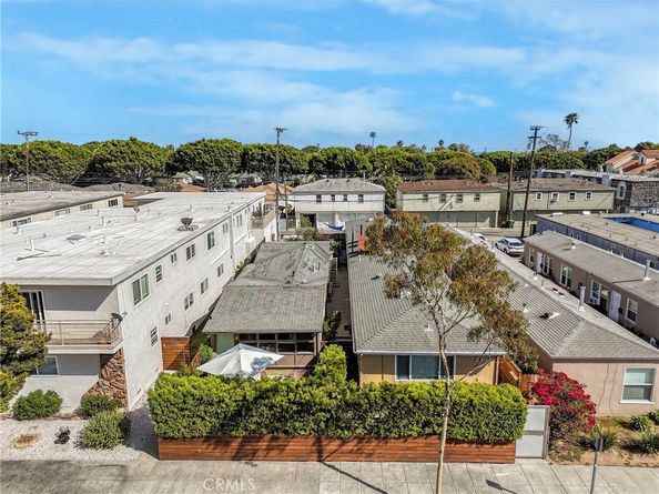 2404 Ocean Park blvd 1, Santa Monica CA 90405