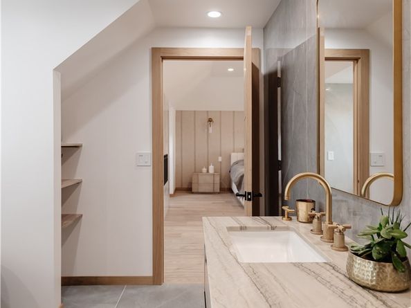 513 Anderson Street, Manhattan Beach CA 90266