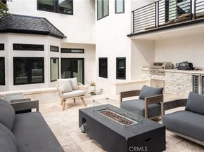 513 Anderson Street, Manhattan Beach CA 90266