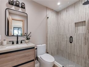 513 Anderson Street, Manhattan Beach CA 90266