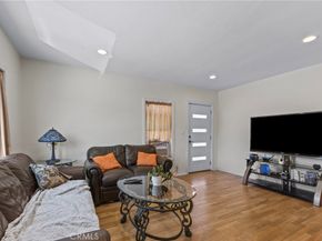 612 E Fairview Boulevard, Inglewood CA 90302