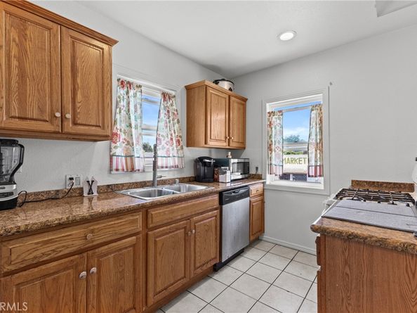 612 E Fairview Boulevard, Inglewood CA 90302