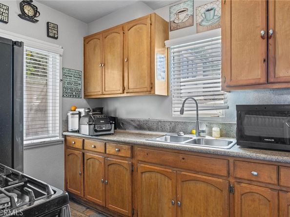 612 E Fairview Boulevard, Inglewood CA 90302