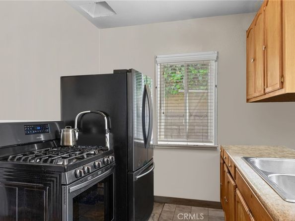 612 E Fairview Boulevard, Inglewood CA 90302