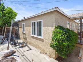 612 E Fairview Boulevard, Inglewood CA 90302