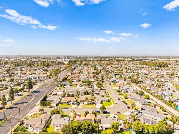 6051 Santa Barbara Avenue, Garden Grove CA 92845