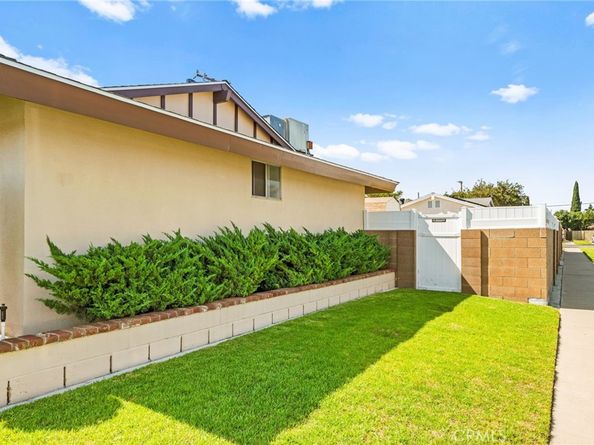 6051 Santa Barbara Avenue, Garden Grove CA 92845