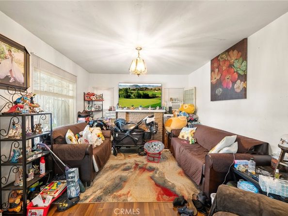 1445 W 55th St, Los Angeles CA 90062