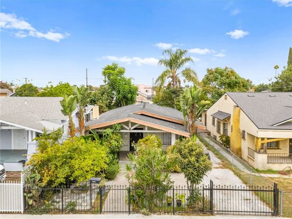 1445 W 55th St, Los Angeles CA 90062
