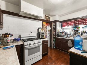 1445 W 55th St, Los Angeles CA 90062