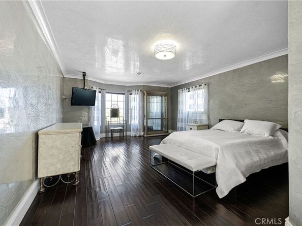 11372 Dona Teresa Drive, Studio City CA 91604