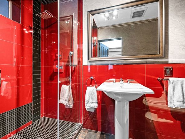 11372 Dona Teresa Drive, Studio City CA 91604