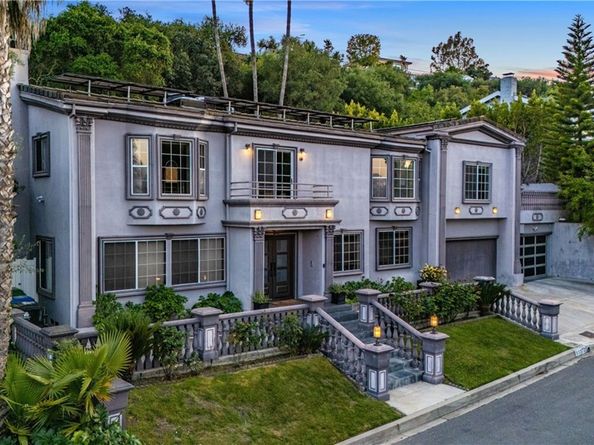 11372 Dona Teresa Drive, Studio City CA 91604