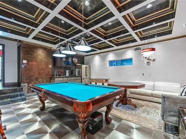 11372 Dona Teresa Drive, Studio City CA 91604