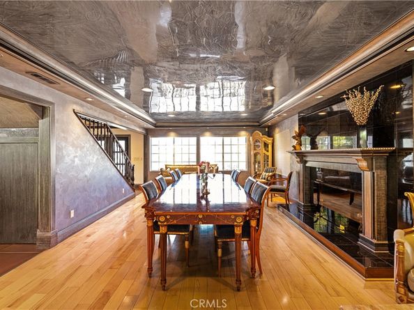 11372 Dona Teresa Drive, Studio City CA 91604