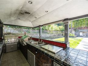 11372 Dona Teresa Drive, Studio City CA 91604