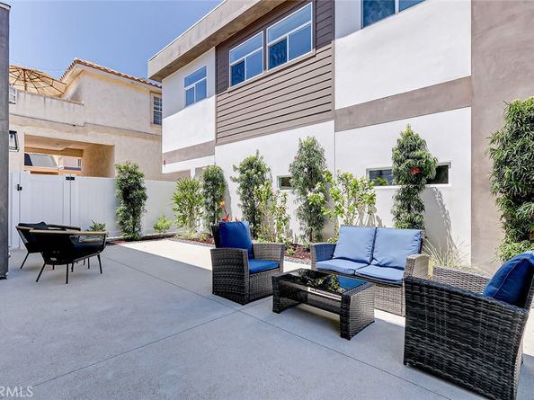 2321 Clark Lane B, Redondo Beach CA 90278