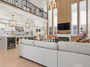 21861 Vacation Ln Lane, Huntington Beach CA 92646