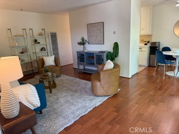 307 Cherry Avenue 6, Long Beach CA 90802