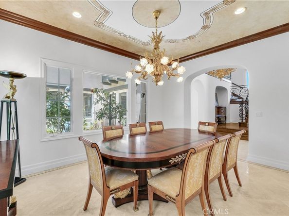 25 Village Way, Irvine CA 92603