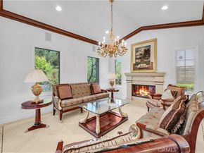 25 Village Way, Irvine CA 92603