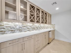 25 Village Way, Irvine CA 92603