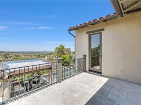 25 Village Way, Irvine CA 92603