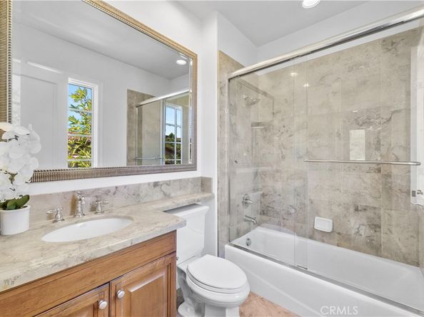 25 Village Way, Irvine CA 92603