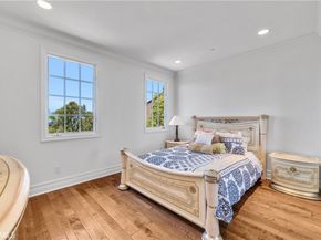 25 Village Way, Irvine CA 92603