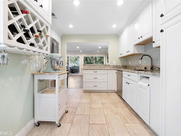 22185 Caminito Vino, Laguna Hills CA 92653