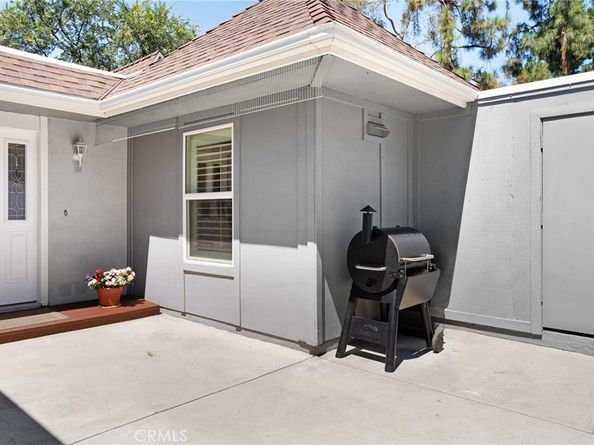 22185 Caminito Vino, Laguna Hills CA 92653