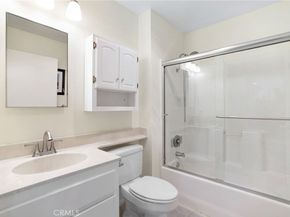 22185 Caminito Vino, Laguna Hills CA 92653