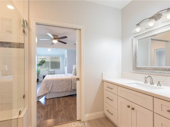 1221 Knollwood M4 47H, Seal Beach CA 90740