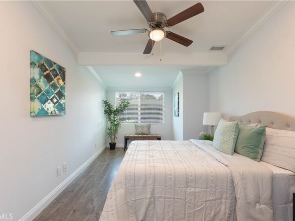 1221 Knollwood M4 47H, Seal Beach CA 90740