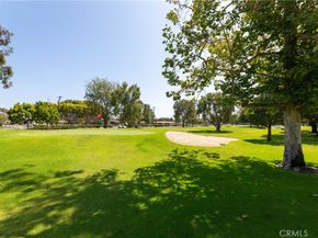 1221 Knollwood M4 47H, Seal Beach CA 90740