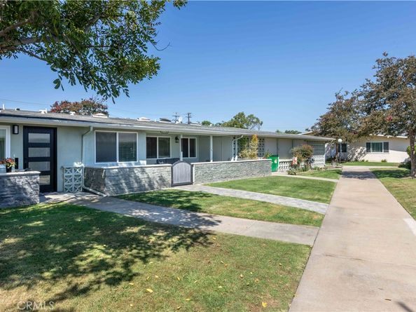 1221 Knollwood M4 47H, Seal Beach CA 90740