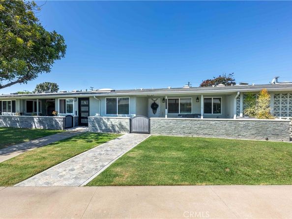 1221 Knollwood M4 47H, Seal Beach CA 90740