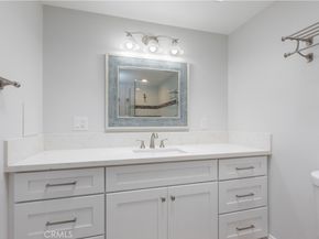 1221 Knollwood M4 47H, Seal Beach CA 90740