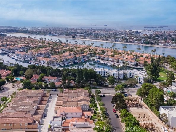 314 Ultimo Avenue, Long Beach CA 90814