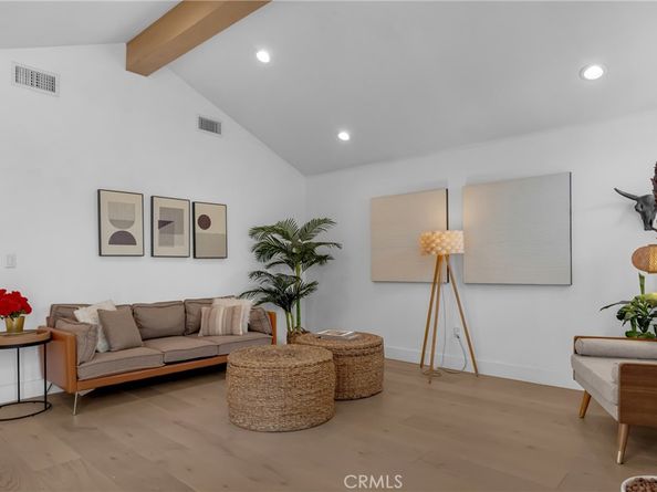 314 Ultimo Avenue, Long Beach CA 90814