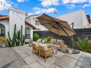 314 Ultimo Avenue, Long Beach CA 90814
