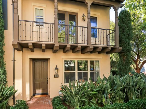 220 Kempton, Irvine CA 92620