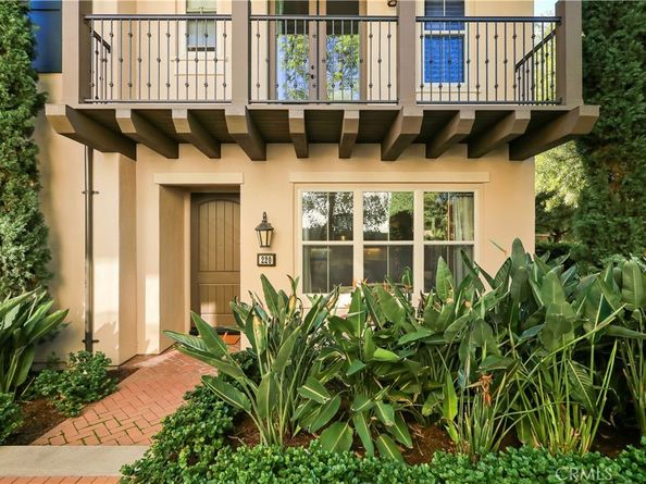 220 Kempton, Irvine CA 92620