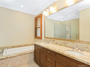 220 Kempton, Irvine CA 92620