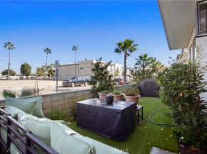 208 Ocean Place, Seal Beach CA 90740